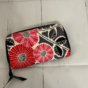 Vera Bradley large and small wallet
